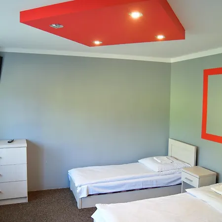 Ferienpark Kompleks Rekreacyjno-wypoczynkowy I Restauracja Strumyk Jordanow