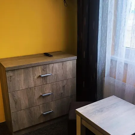 Prázdninový areál Kompleks Rekreacyjno-wypoczynkowy I Restauracja Strumyk *